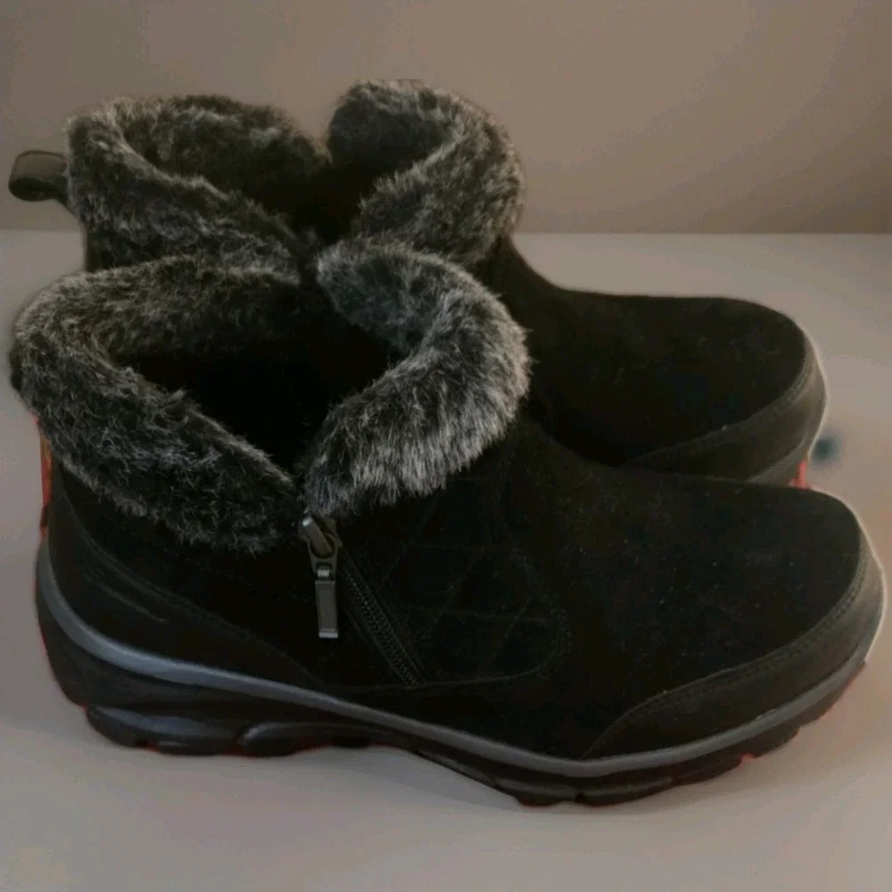 Skechers‎ Relax Fit Memory Foam Air Cool Fur Trim Ankle Boots Black SZ 8.5M NWOT